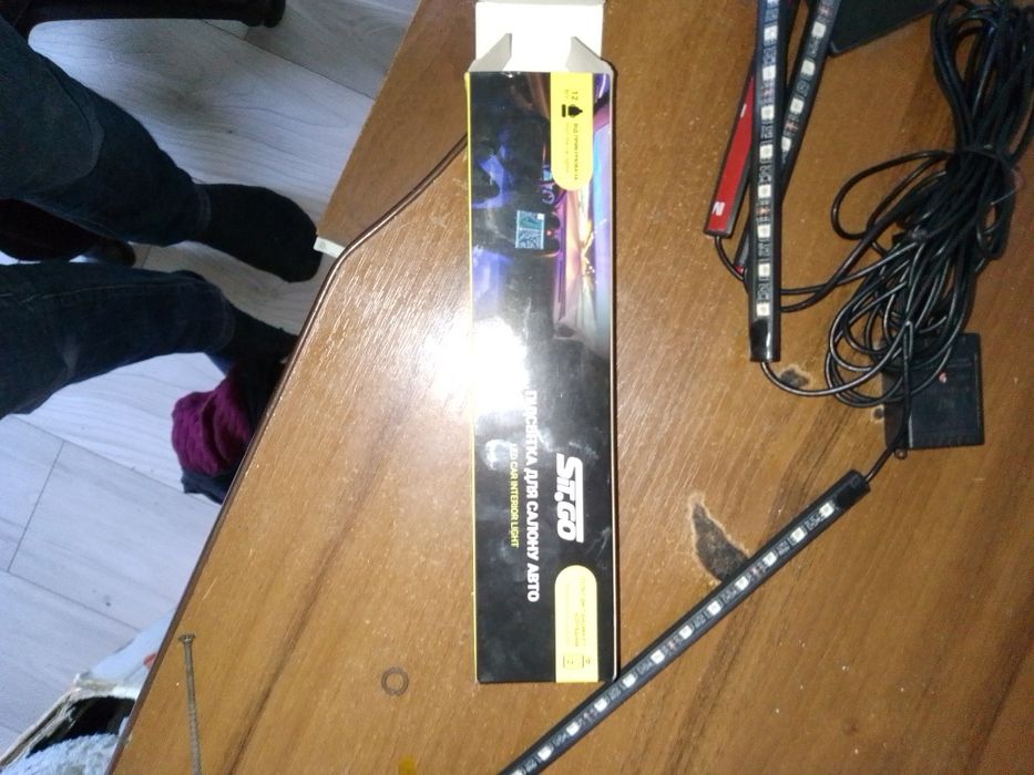 Нова підсвітка автосалону