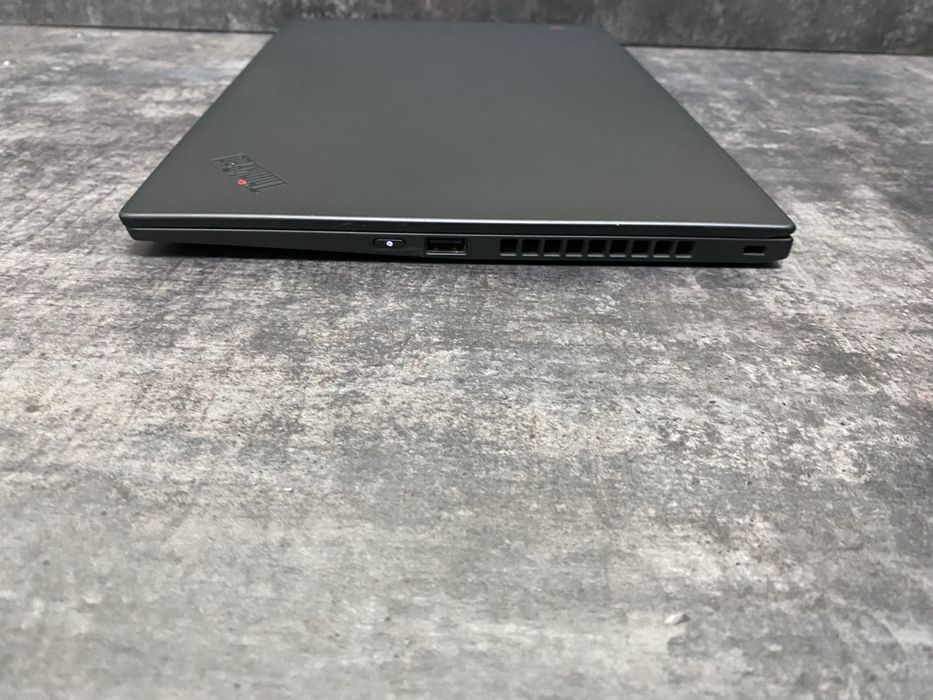Lenovo ThinkPad X1 Carbon 7 Gen i7-8665u 16RAM 512SSD 14” IPS FHD АКБ!