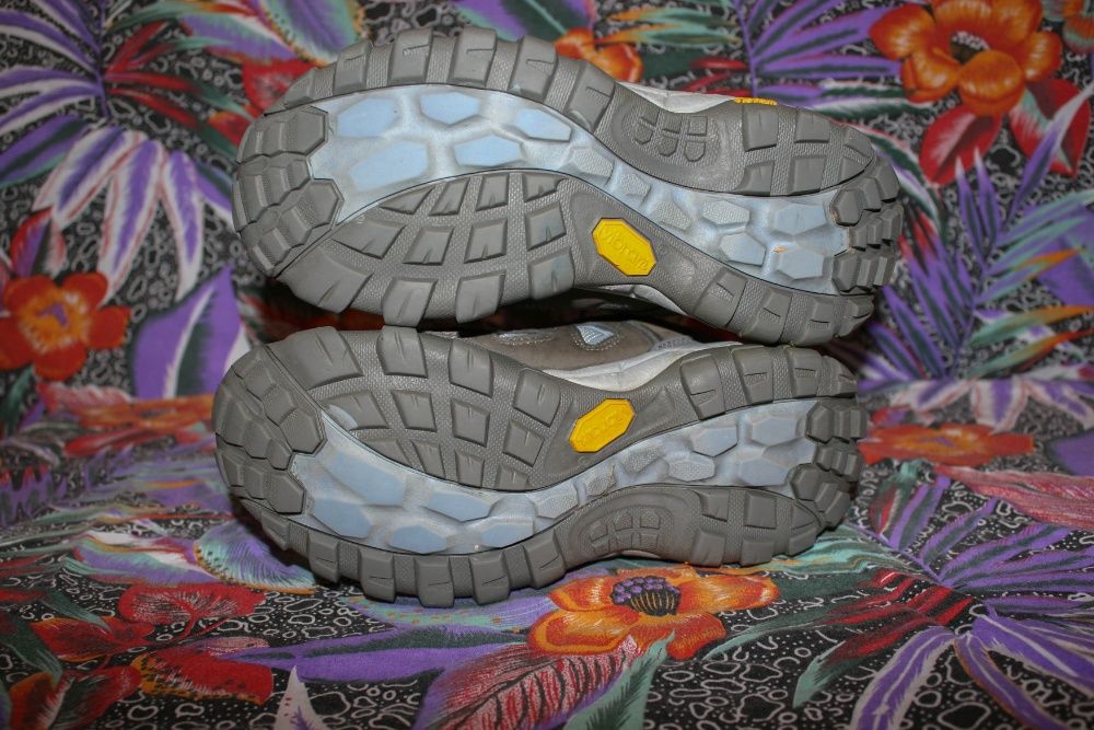 Женские кроссовки для походов The Nort Face,GORE-TEX,Vibram,37 р,стель