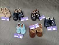 Sapatos de bebé/ criança