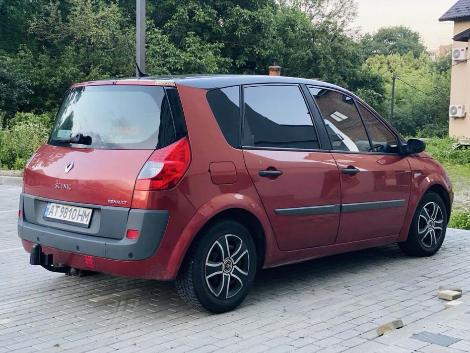 Renault scenik2 2007 р.