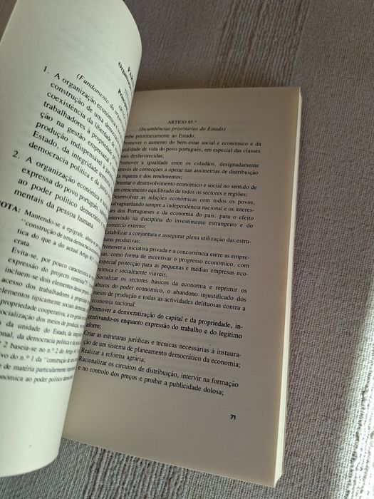 Francisco Sá Carneiro Uma Constituição para os anos 80