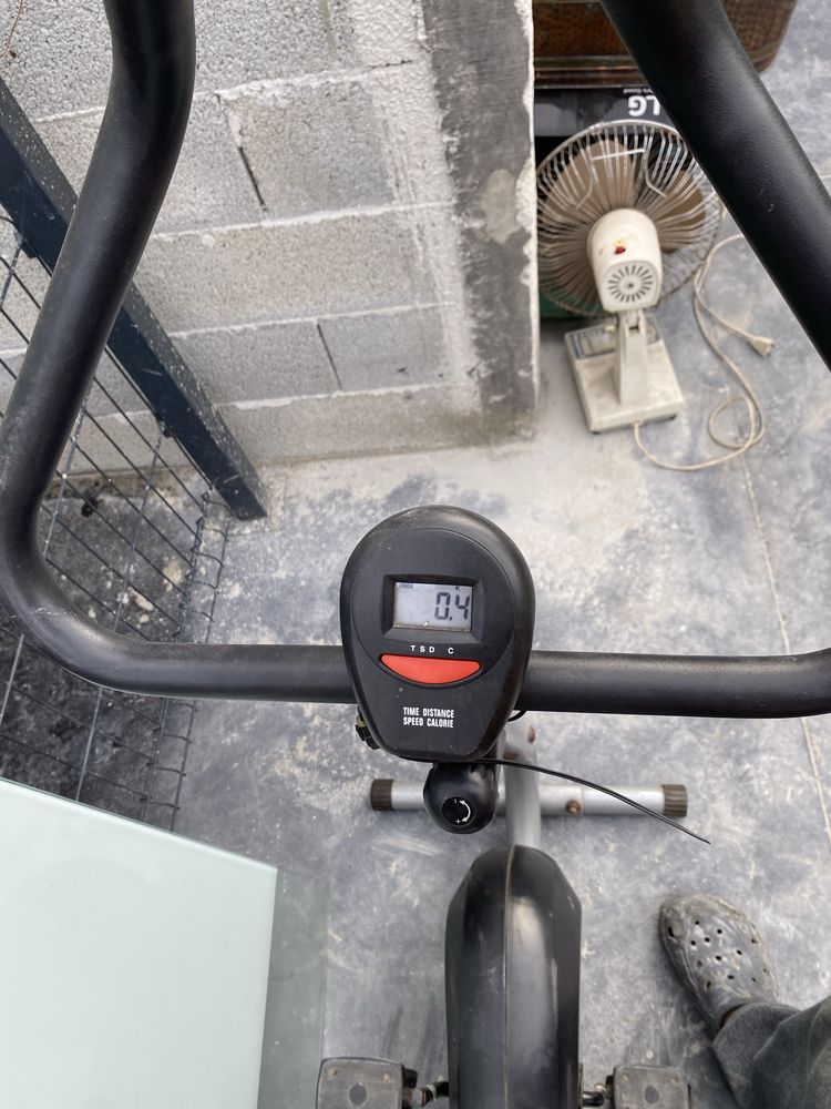 Bicicleta ergometrica para despachar
