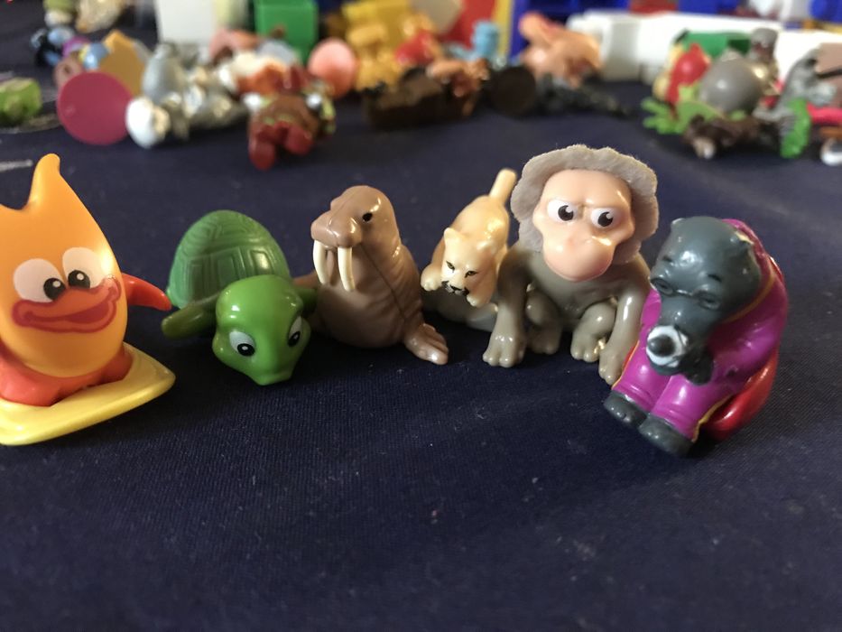 Игрушки из киндера