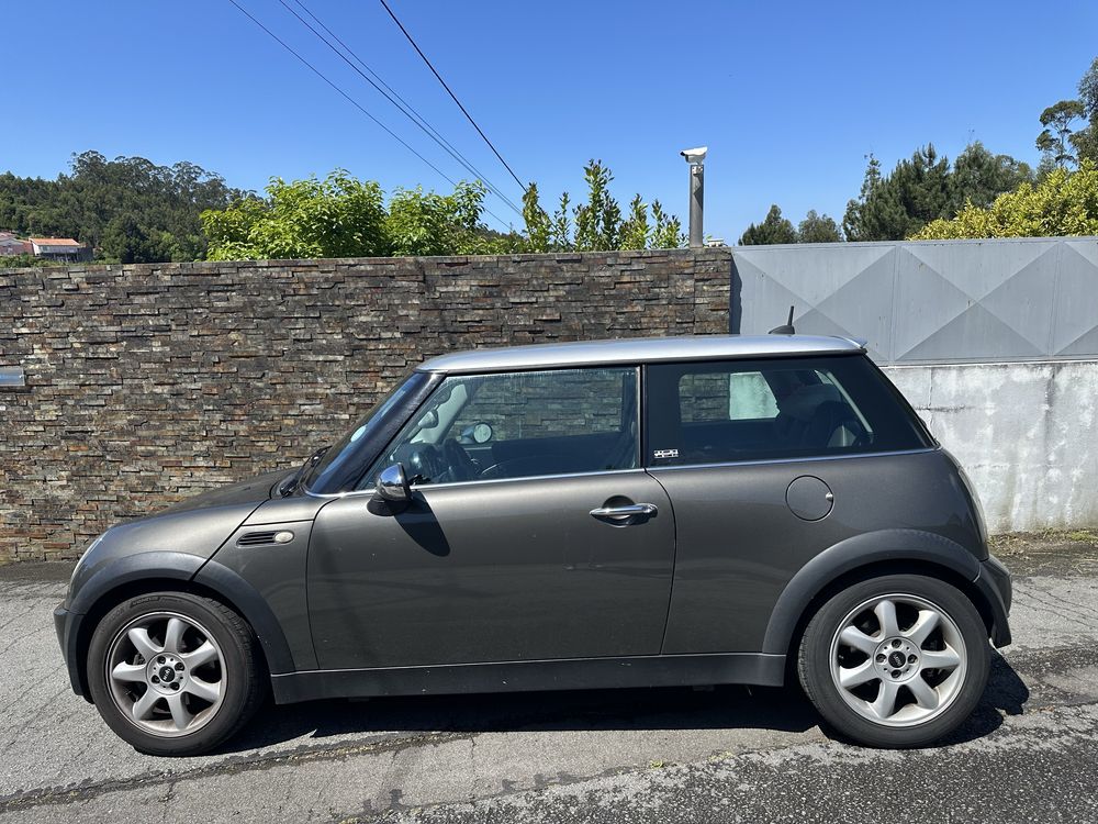 Mini cooper 1.6  park lane v. 120cvs