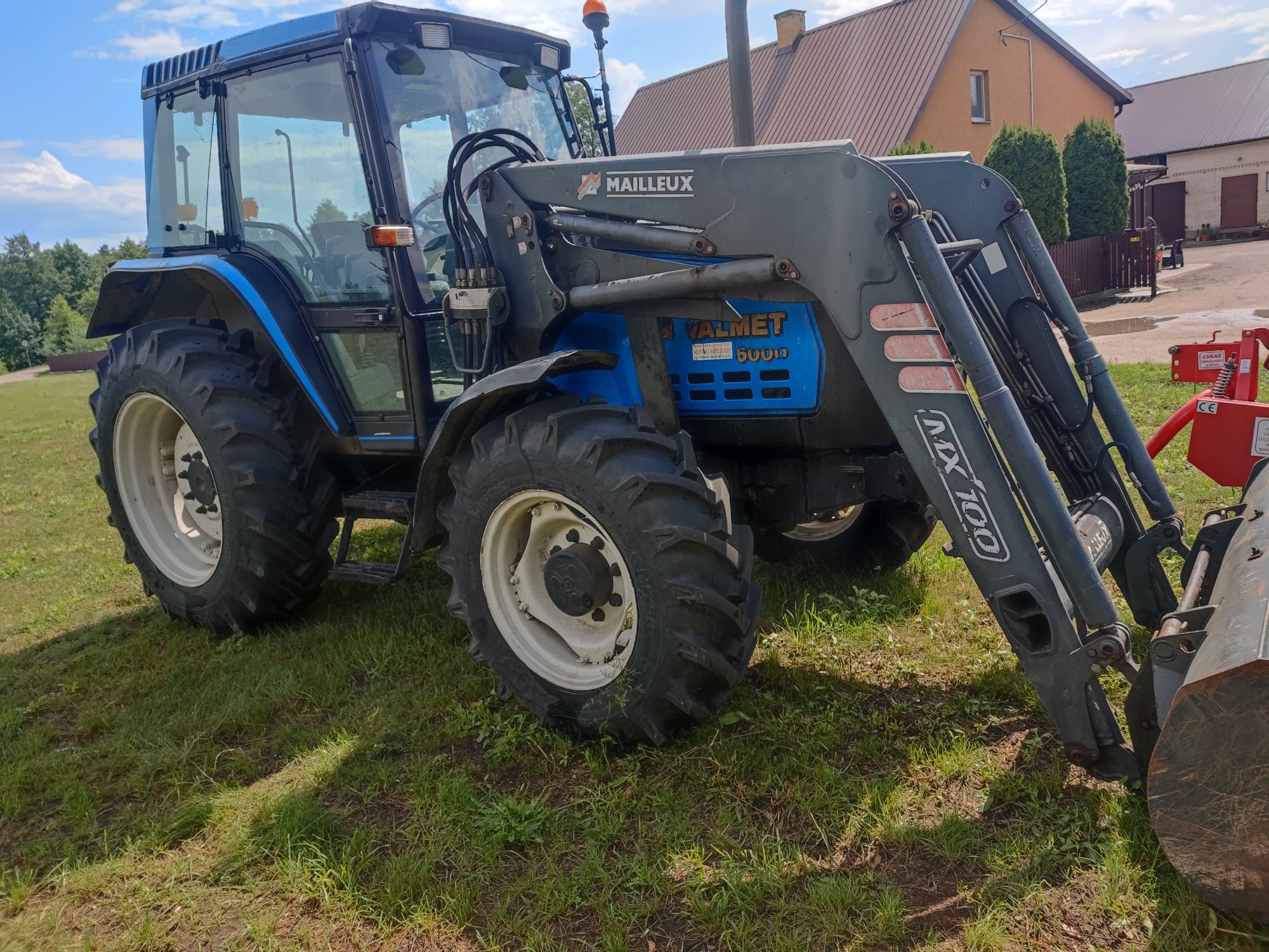 Ciągnik valmet 6000 z turem