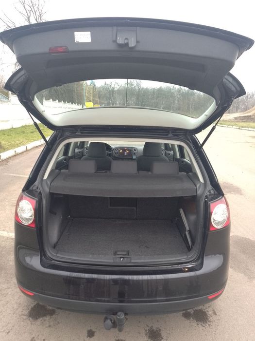 Продам авто Volkswagen Golf plus