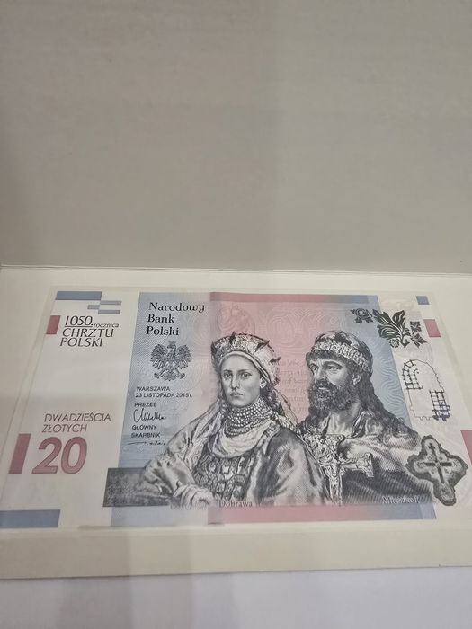 Banknot kolekcjonerki 20 zł Chrzest Polski niski numer trzycyfrowy 538