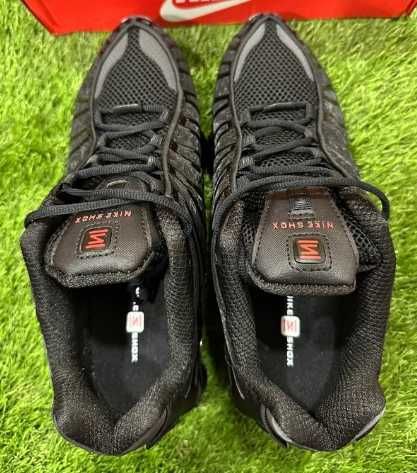 NIKE SHOX TL„buty dla dzieci Rozmiar.39