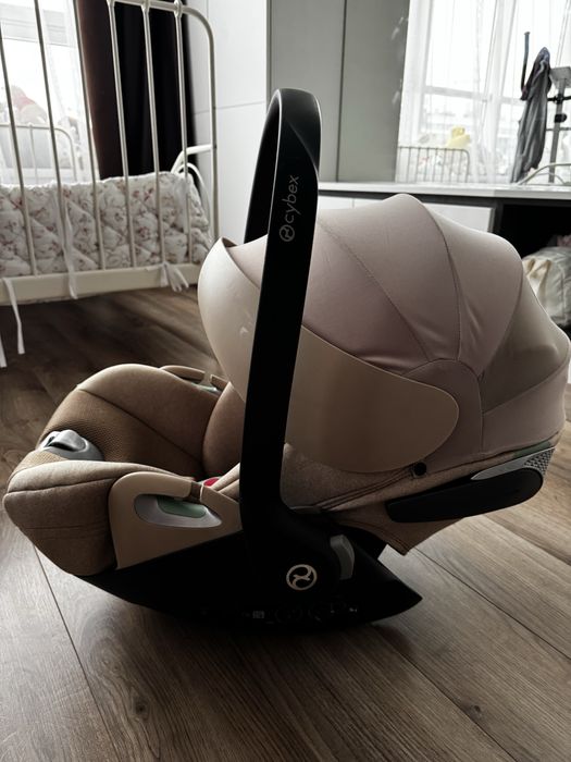 Автокрісло Cybex Cloud T+ I-size Cozy Beige Plus