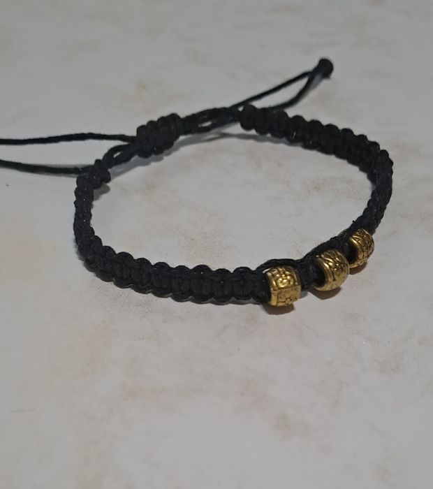 Bransoletka makramowa