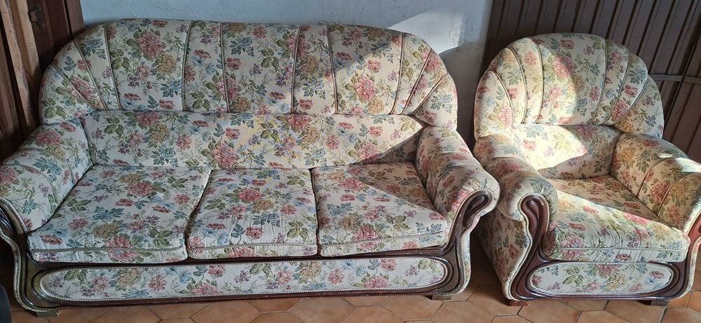 Sofá com cama e sofá individual