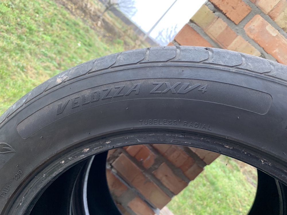 Пара Velozza ZXV4 225/55 R18 98V