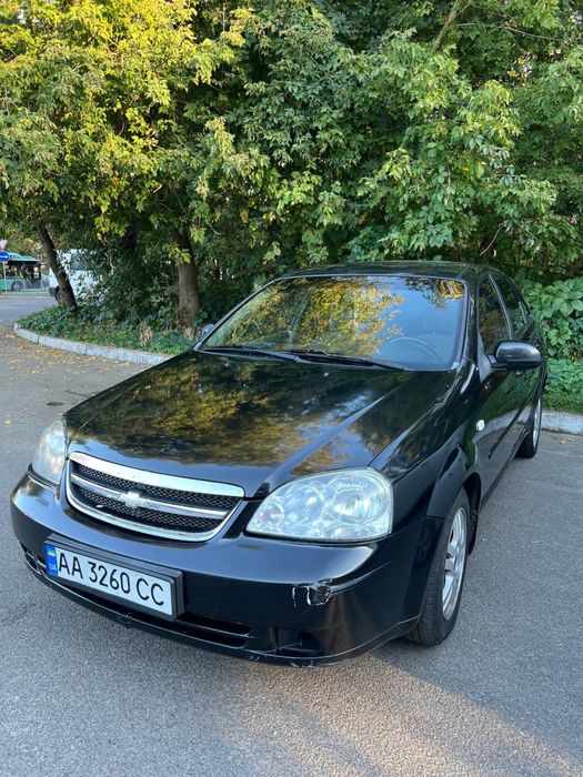Шевроле Лачетти 1,6 в гарному станi. Торг)