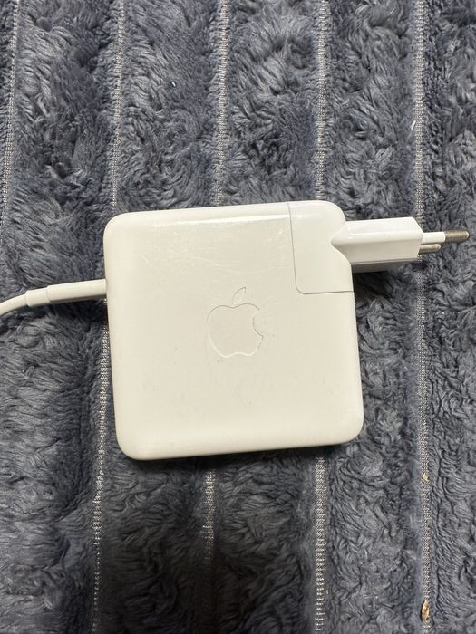 блок питания Apple 61W USB-C Power Adapter