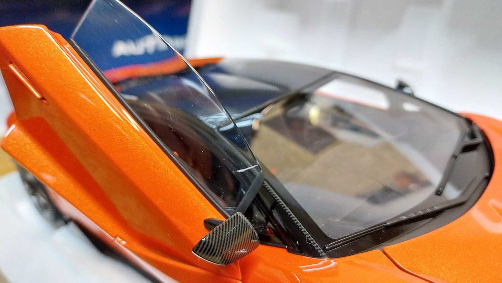 AUTOart 1:18 Lamborghini Centenario 2016 orange AA79201 -wada