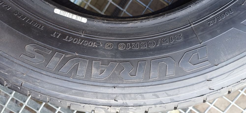 215/65R16C BRIDGESTONE , komplet opon letnich DEMO.