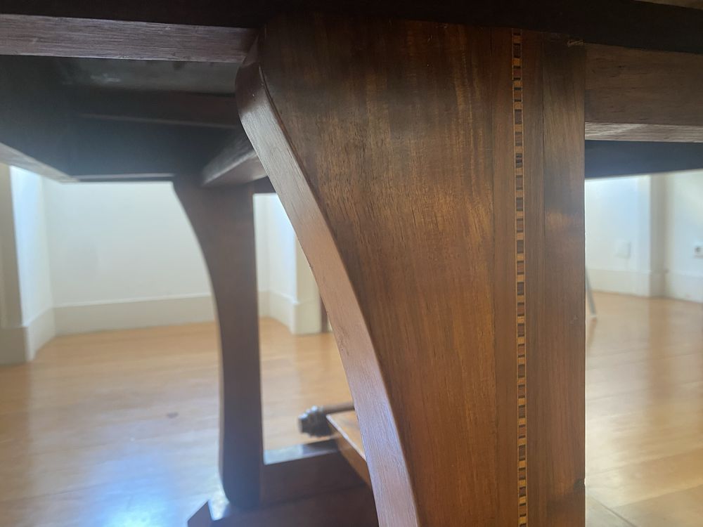 Mesa Arte Nova excelente estado 10 pessoas