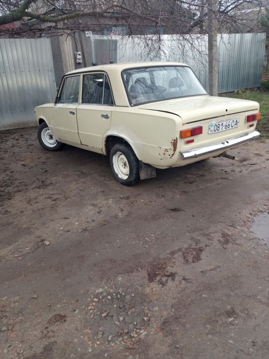 Продам автомобіль на повному ходу