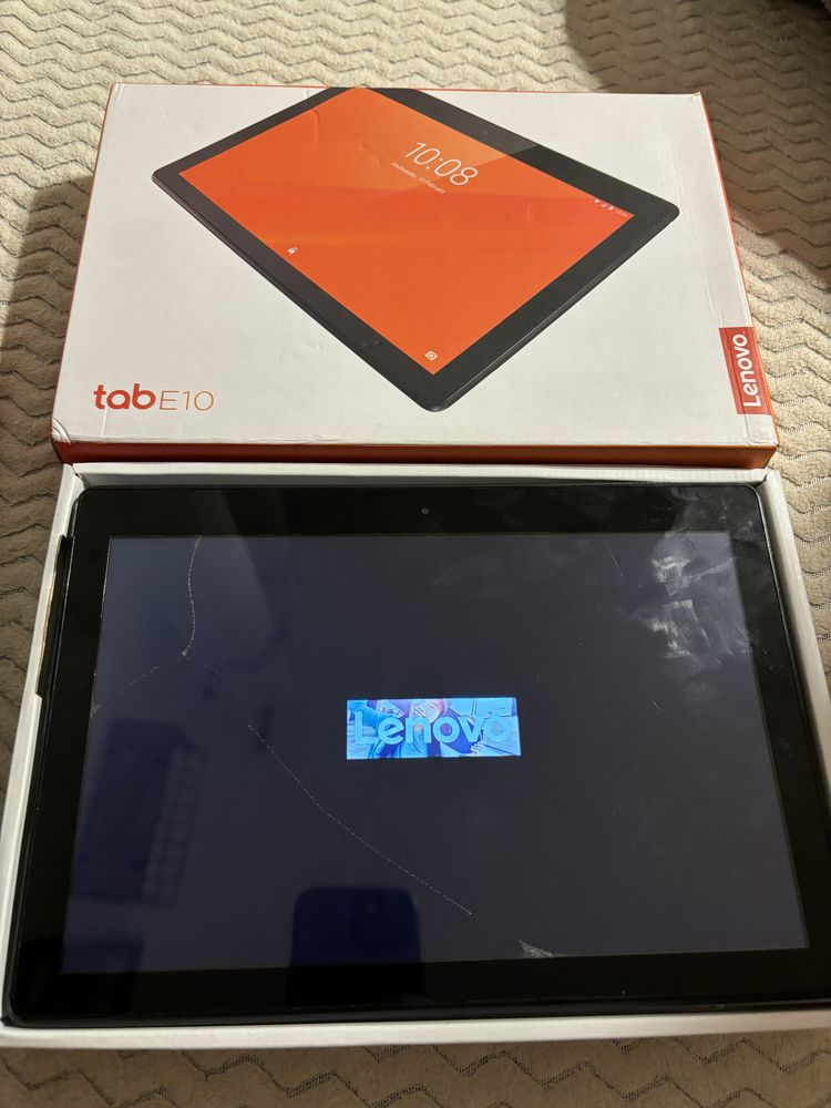 Tablet Lenovo Tab E10