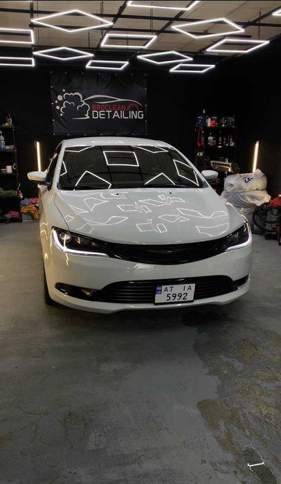 Продам авто Chrysler 200 Sport версія