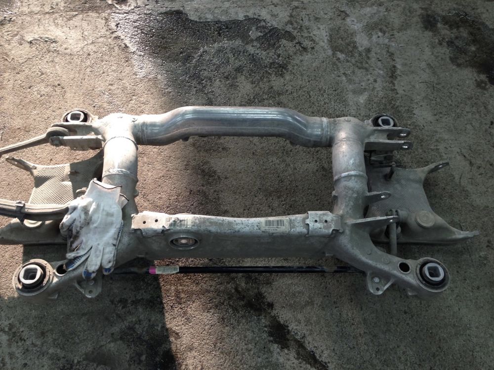 Подрамник Бмв е90 е65 Е60 e66 e61 F10 F11 підрамник балка РАЗБОРКА Bmw
