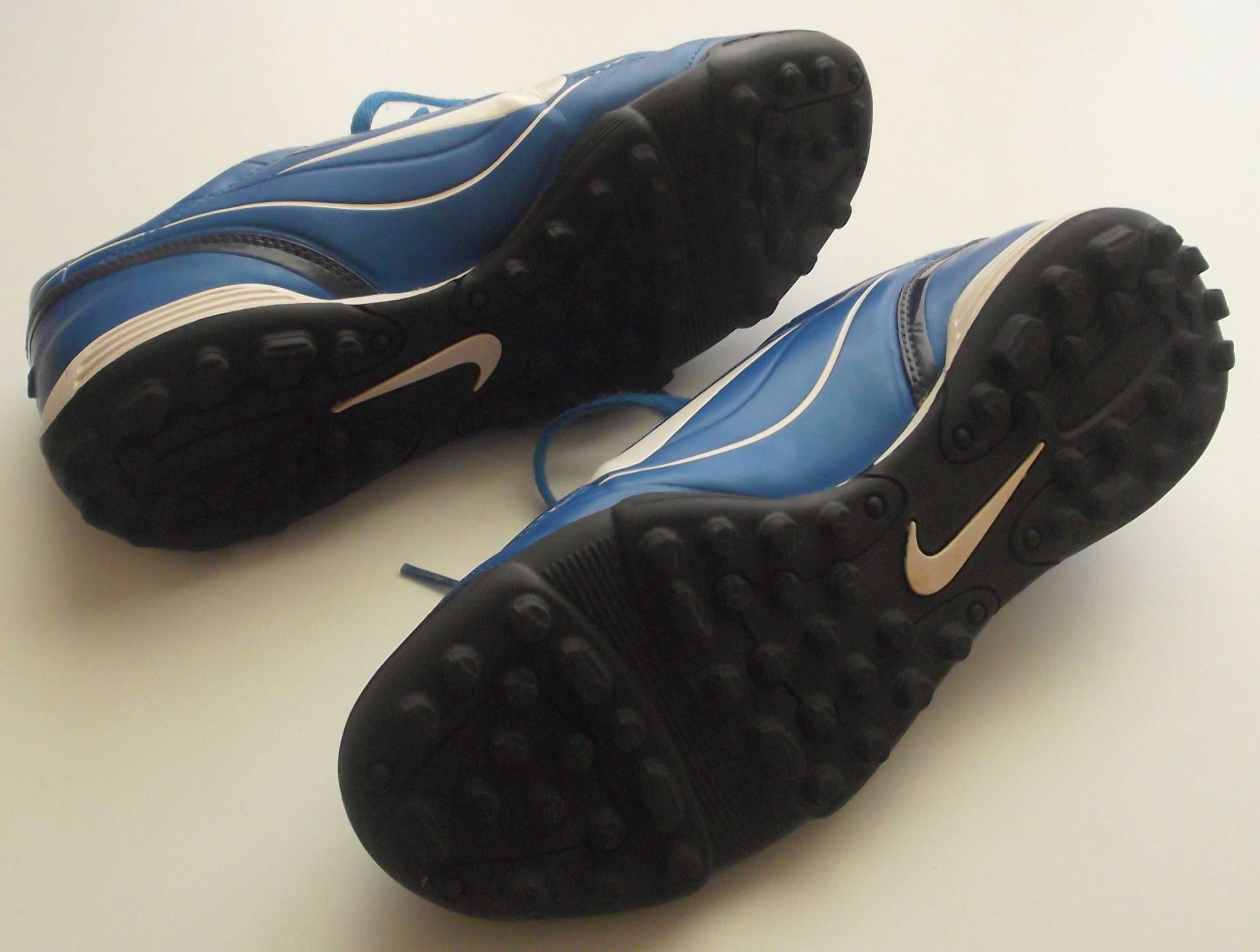 Botas/Ténis Nike de Futebol