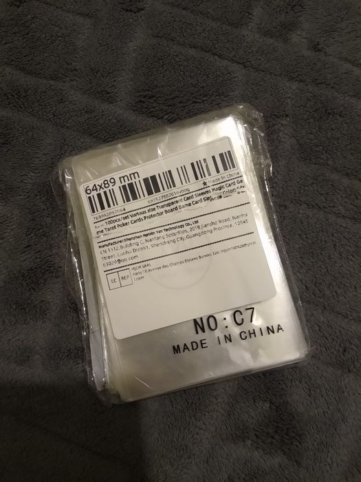 Koszulki ochronne na karty