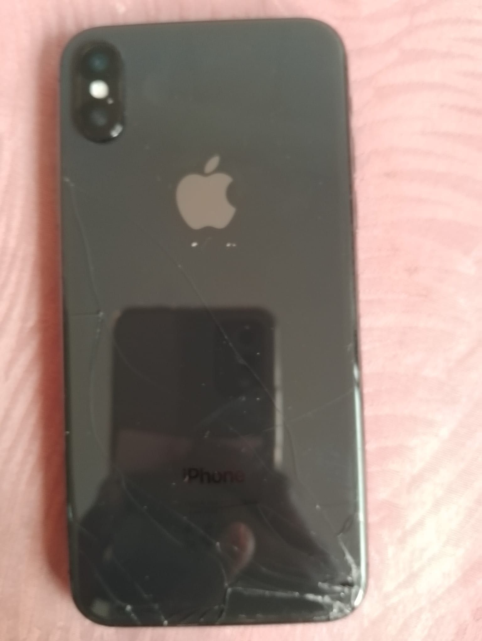 Iphone X em bom estado