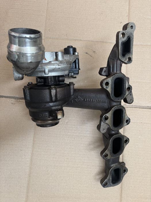 Турбіна. RENAULT 2.0 DCI. 49131-07430. 144107853R. Trafik 3. Espace.