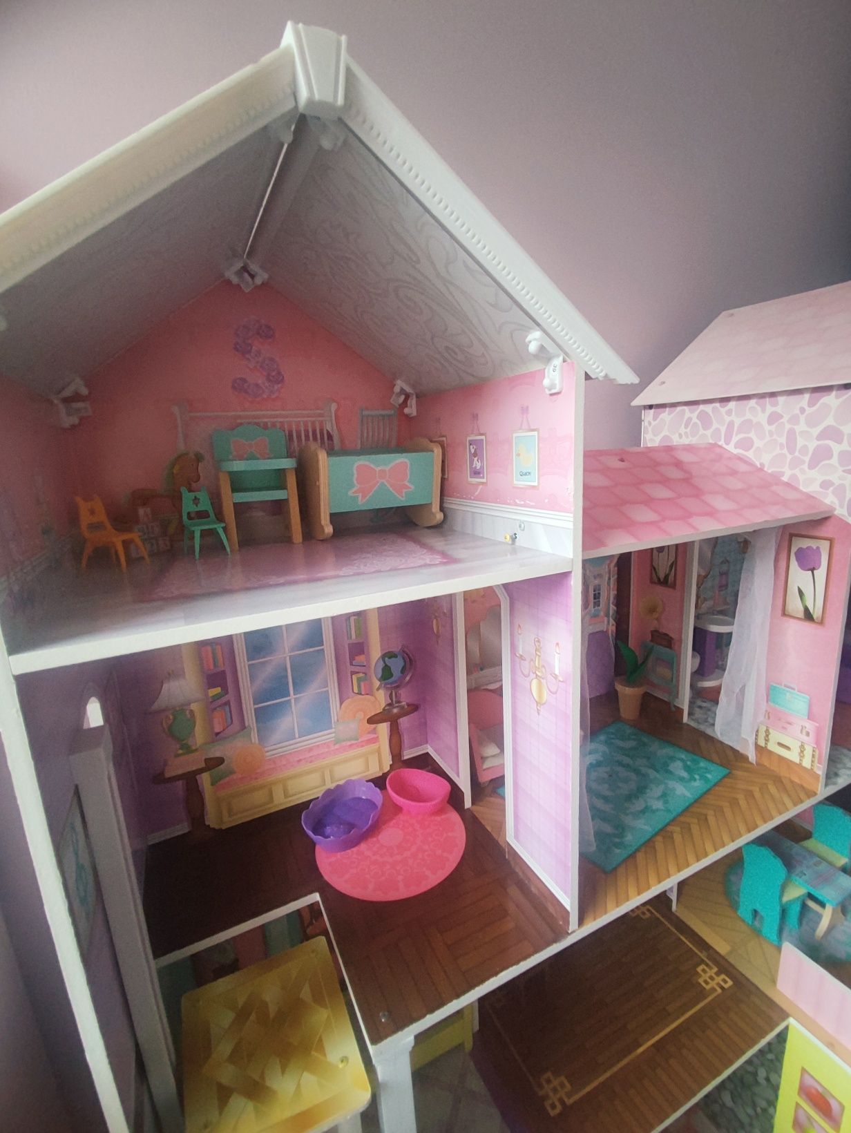 Duży domek dla lalek Barbie