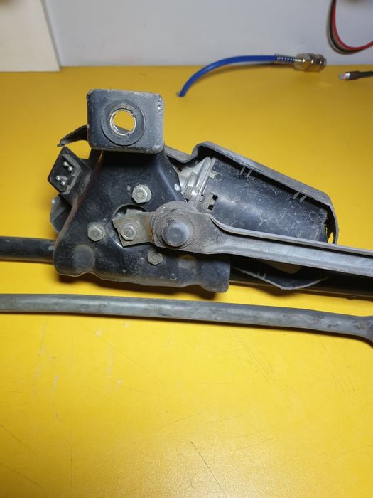 Трапеция дворников бмв е30 bmw e30