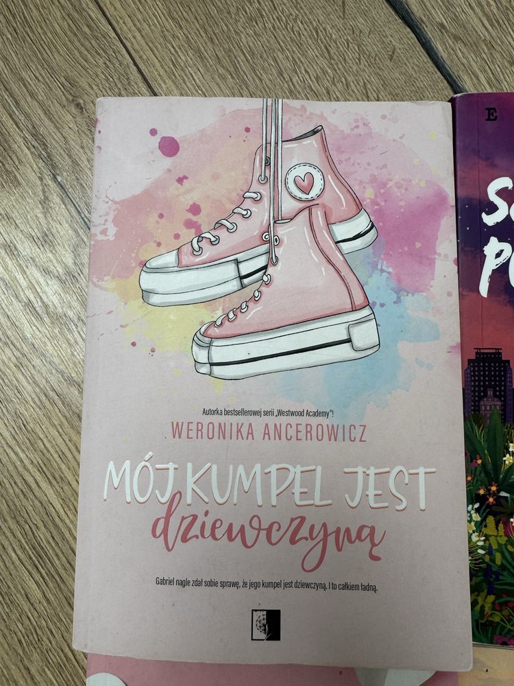 8 książek młodzież”co wyszeptał nam deszcz”ideal”obiecałem ci gwiazdy