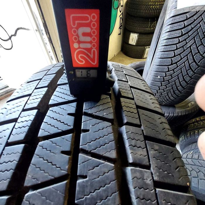 Opony zimowe BUS Falken VAN01 215/65R15C 2022rok 7,5mm komplet