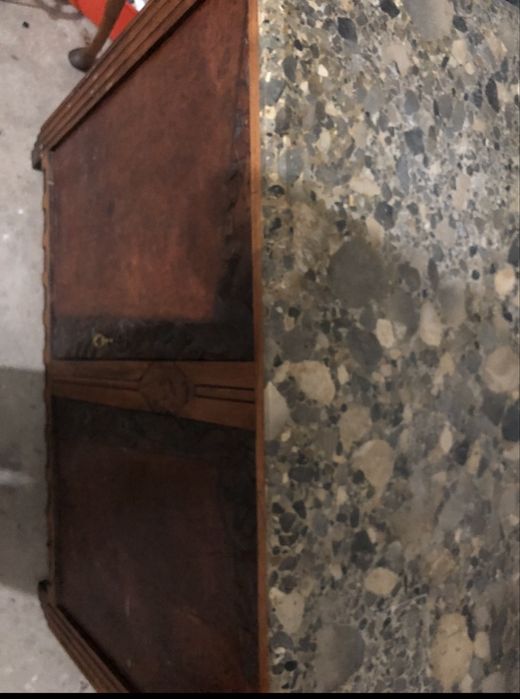 Móvel aparador antigo