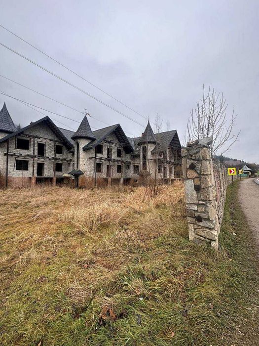 Продаж таунхаусів у Карпатах, с. Татарів