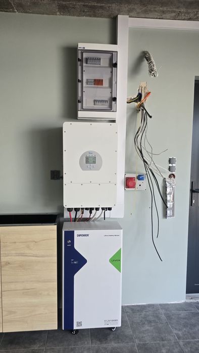 Falownik hybrydowy Deye 10 KW niskonapieciowy