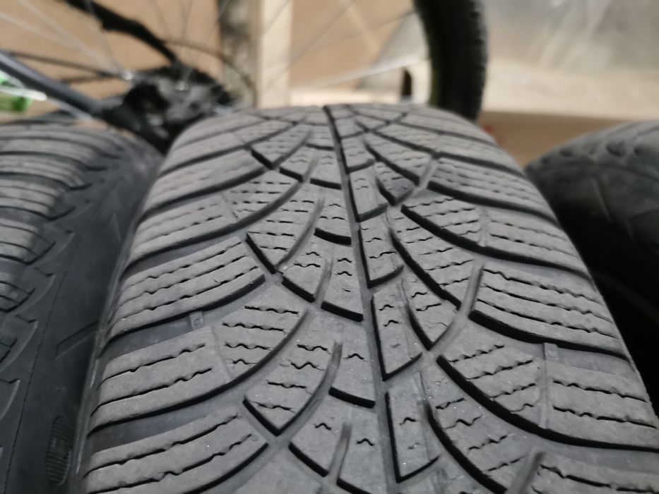 Диски vw R15 c резиной зима 195/60/15 Goodyear или обмен на 14 " резин