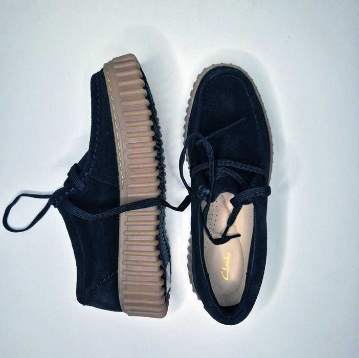 Напівчеревики Clarks Torhill Bee, замша, нові з Іспанії