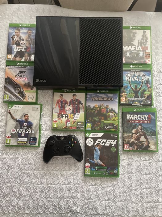 Xbox one z kontrolerem kinektem i grami