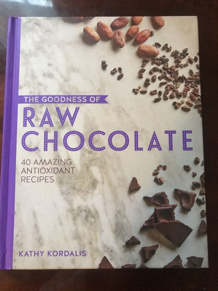 Книга raw chocolate