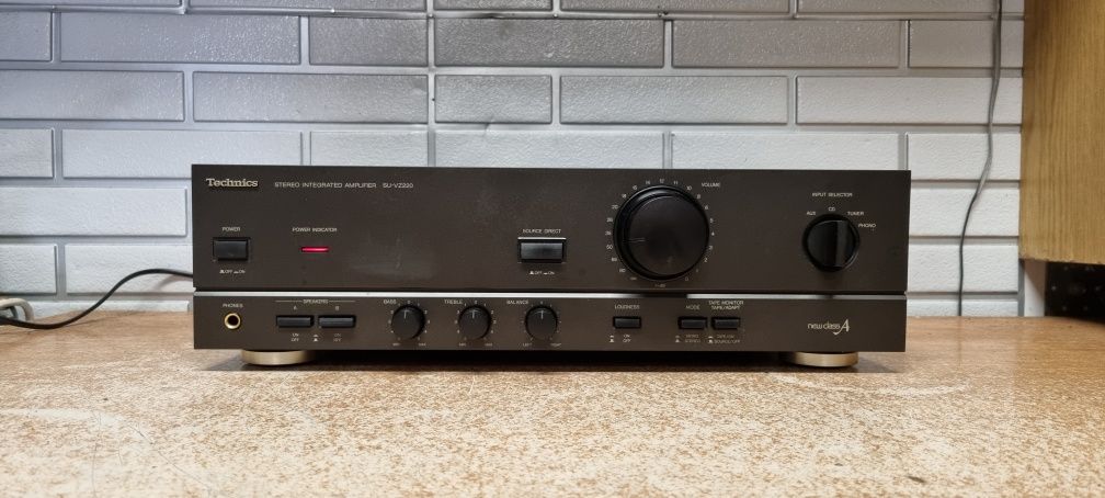 Wzmacniacz Class A Technics su-vz220. Japan