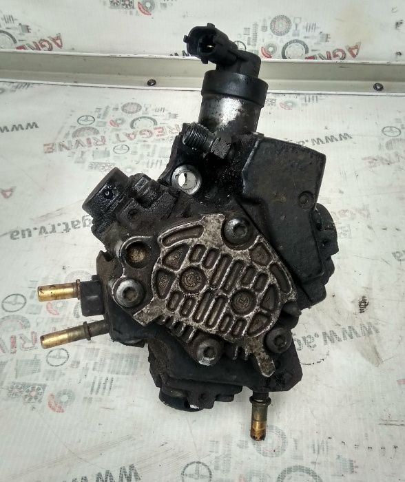 Насос топливный паливний ТНВД 2,3 dci ПНВТ Renault Master Opel Movano