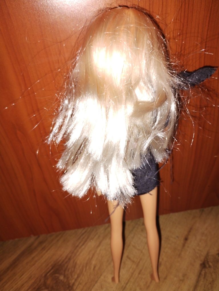 Lalka typu Barbie