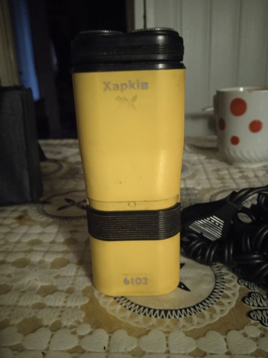 Продам электробритву