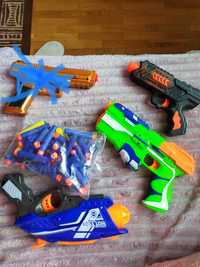Іграшкові пістолети