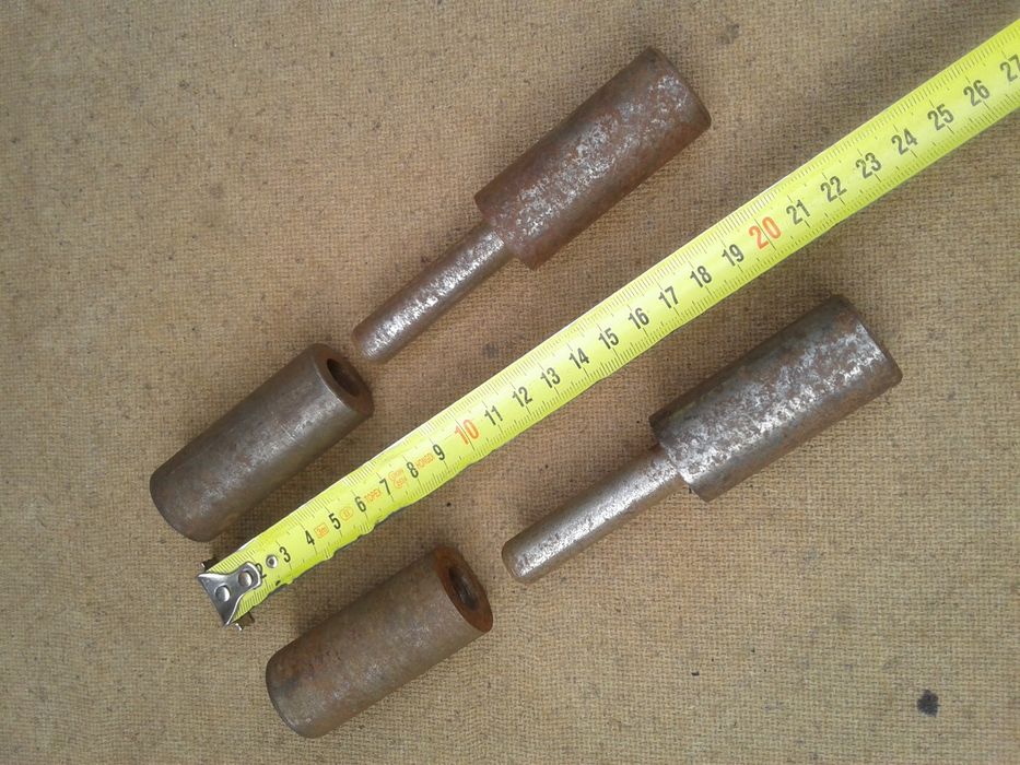 Навесы , петли для гаража ворот , цена за две , петлі на гаражні ворот