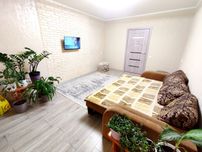 Продам 4к.квартиру з ремонтом на 1поверсі вул.ЗСУ біля ринку