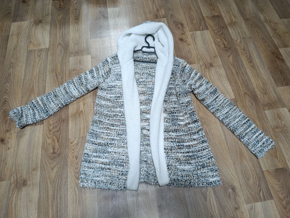 Теплі жіночі кофти великих розмірів