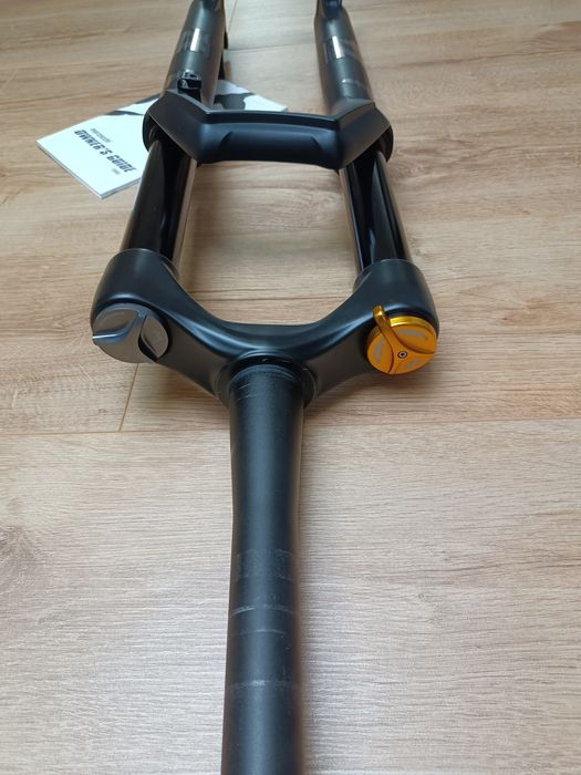 Suspensão Marzocchi Bomber Z1 160mm